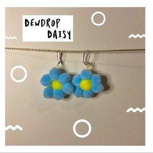 Dewdrop Daisy Earrings from Pastel Le Floof